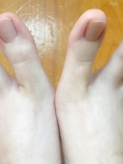 sexy feet, reddit